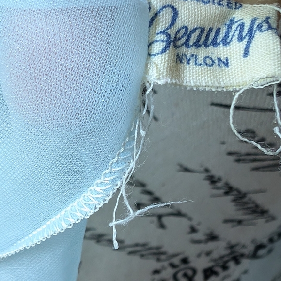 Vintage 1960s Womens Chiffon Baby Blue Floaty Nightgown Robe Size S/M - Picture 8 of 9